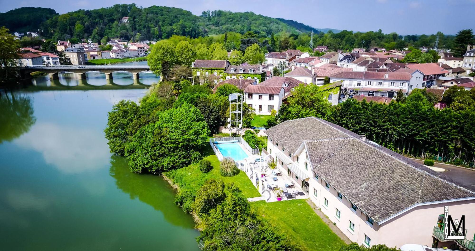 Hotel N'atura Aire-sur-lʼAdour
